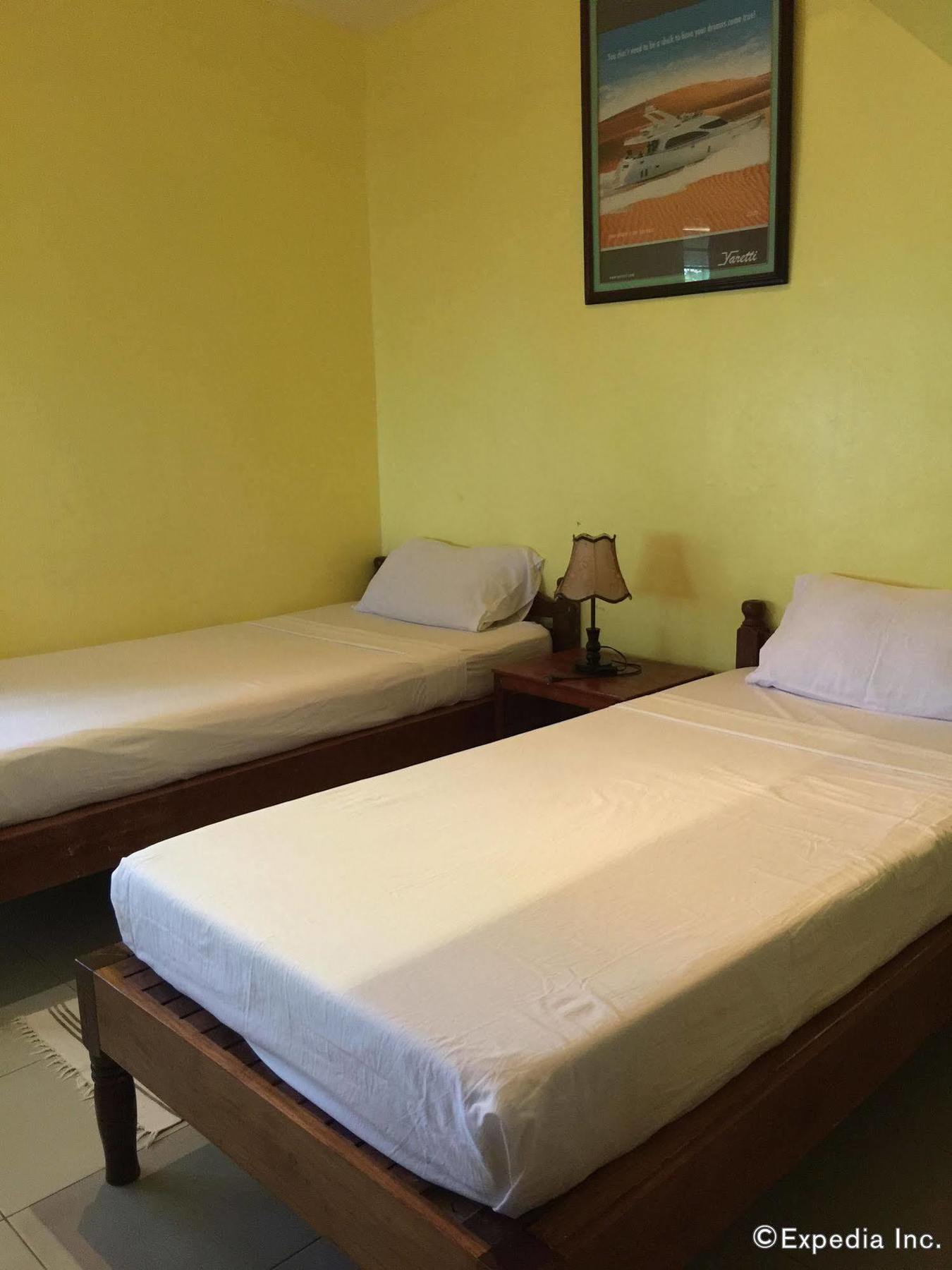Reddoorz Premium @ Flower Beach Anda Anda  Exterior foto